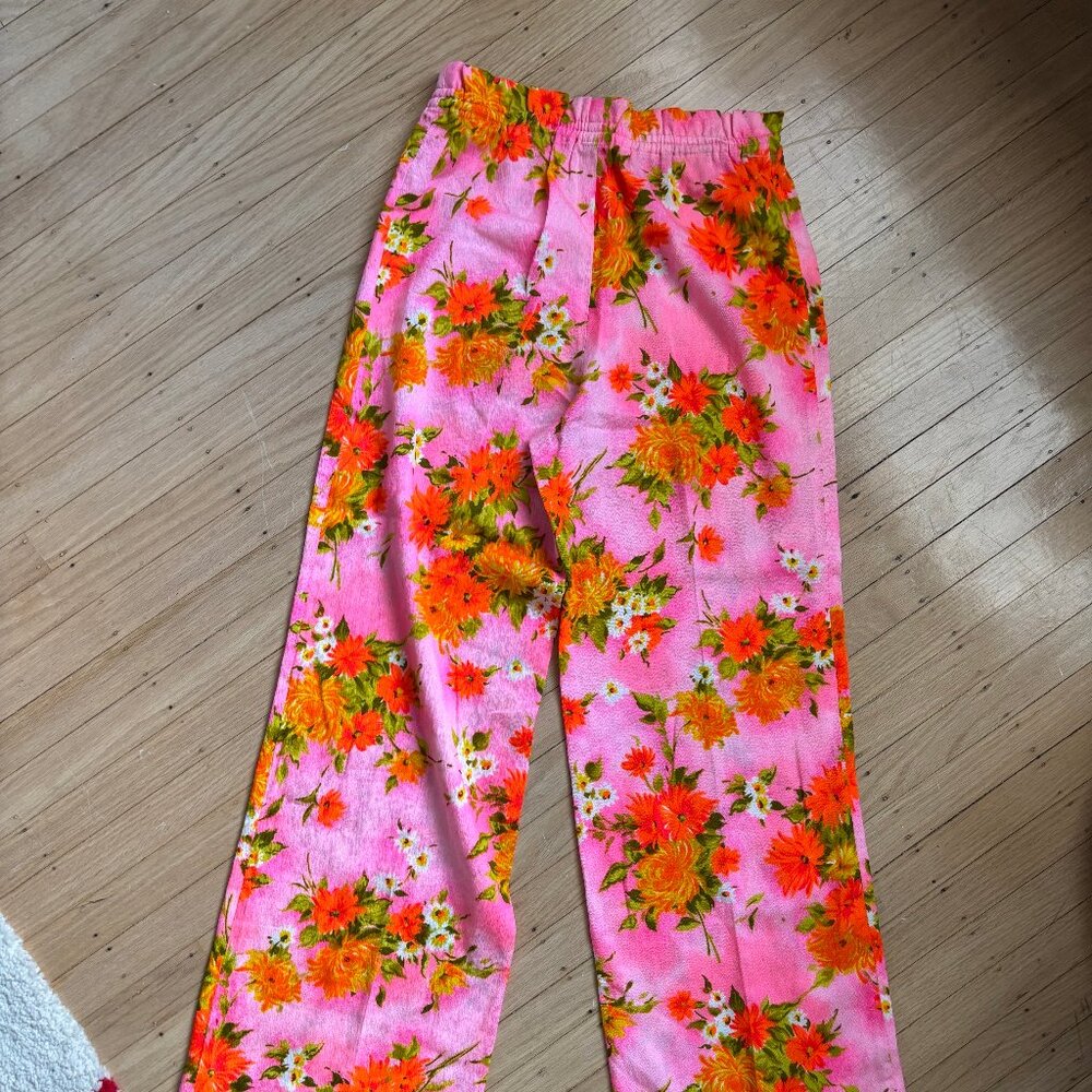 60s/60s Floral Flare Hand Sewn Vintage Trousers - Picture 4 of 11